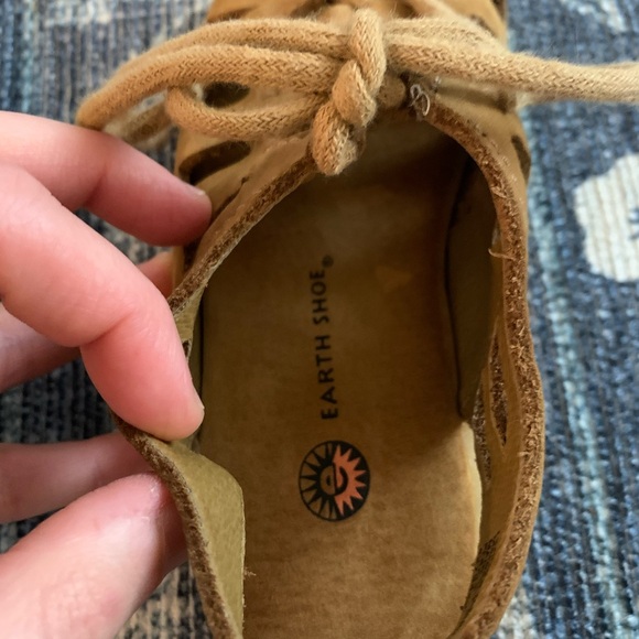 Earth shoe leather (upper) sandals size 13 toddler - Picture 4 of 9